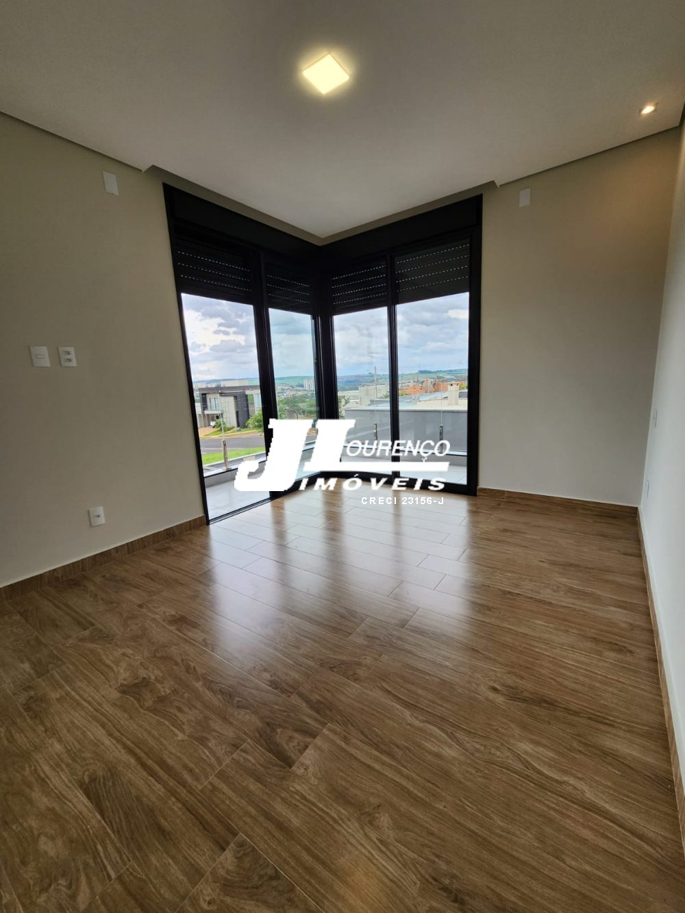 Foto principal do Casas em Condominio